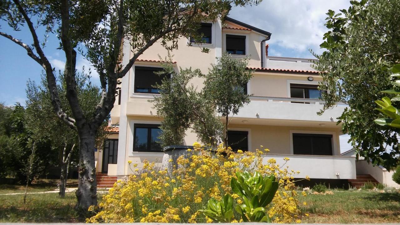 GIOVANNI Krk Krk Town Exterior foto